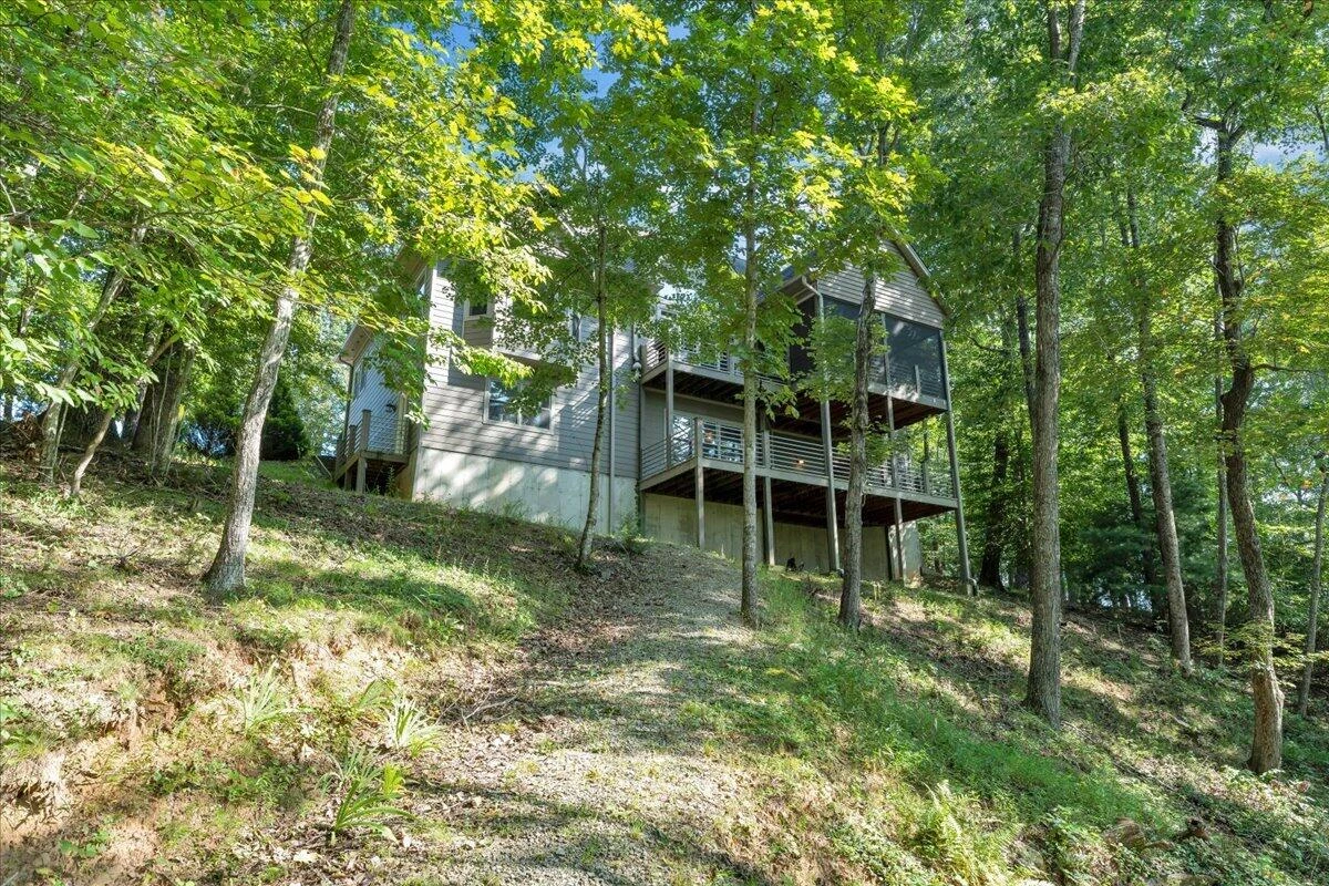 84 Revolution RD - Photo 57