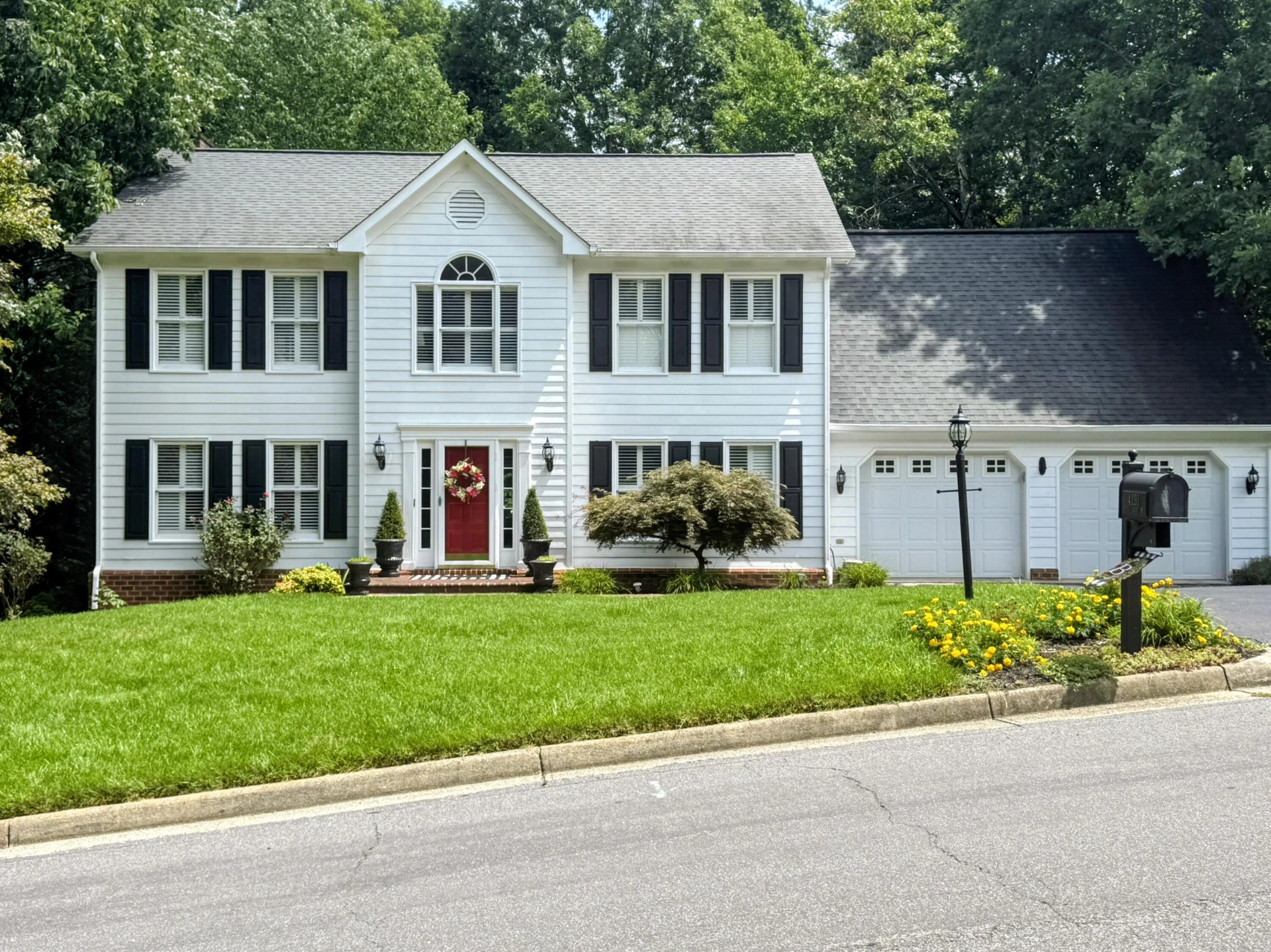 4220 Kings Court DR
