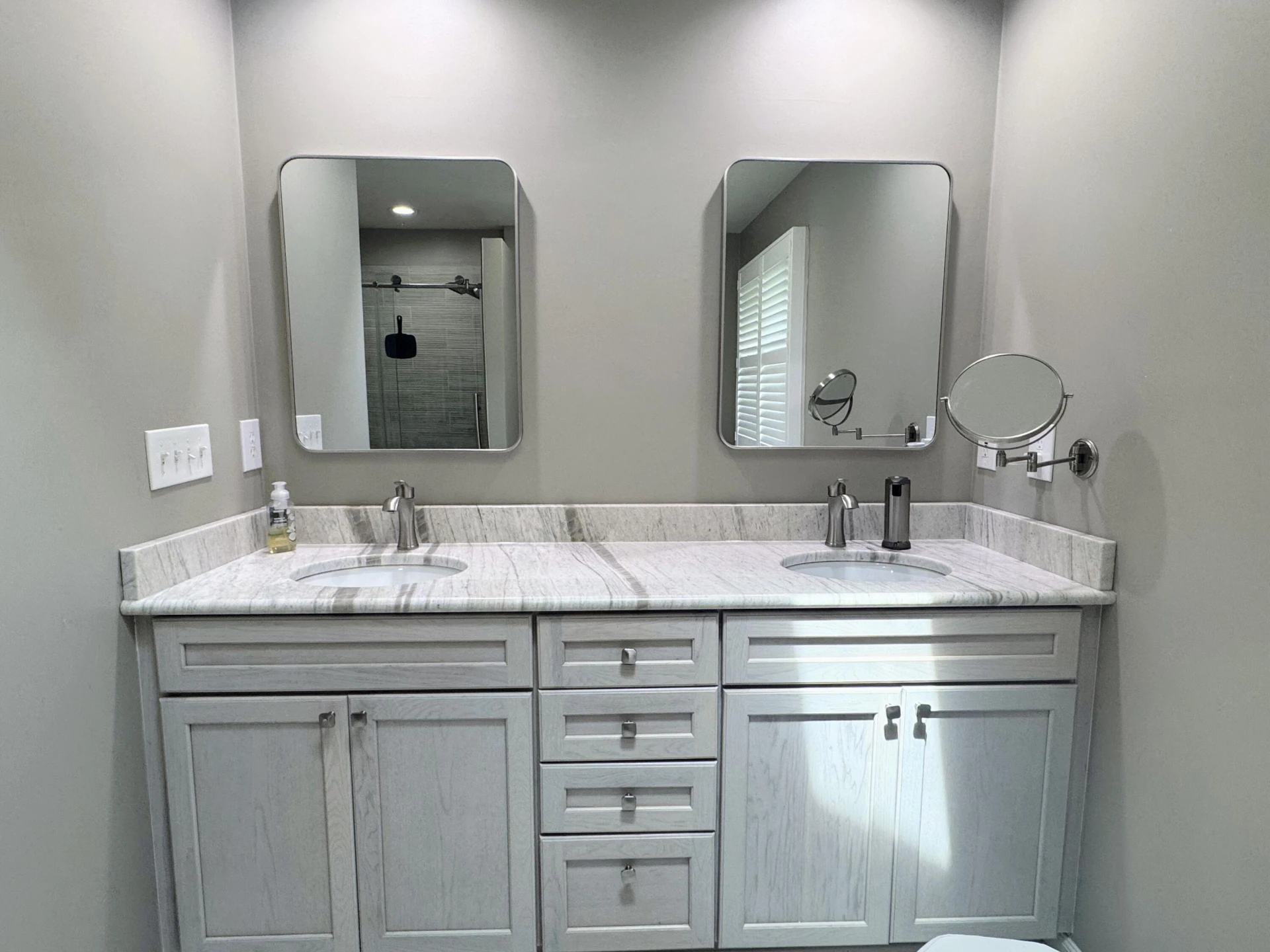 4220 Kings Court DR - Photo 21
