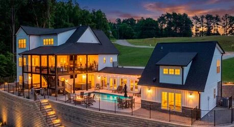 131 Oak Hollow RD