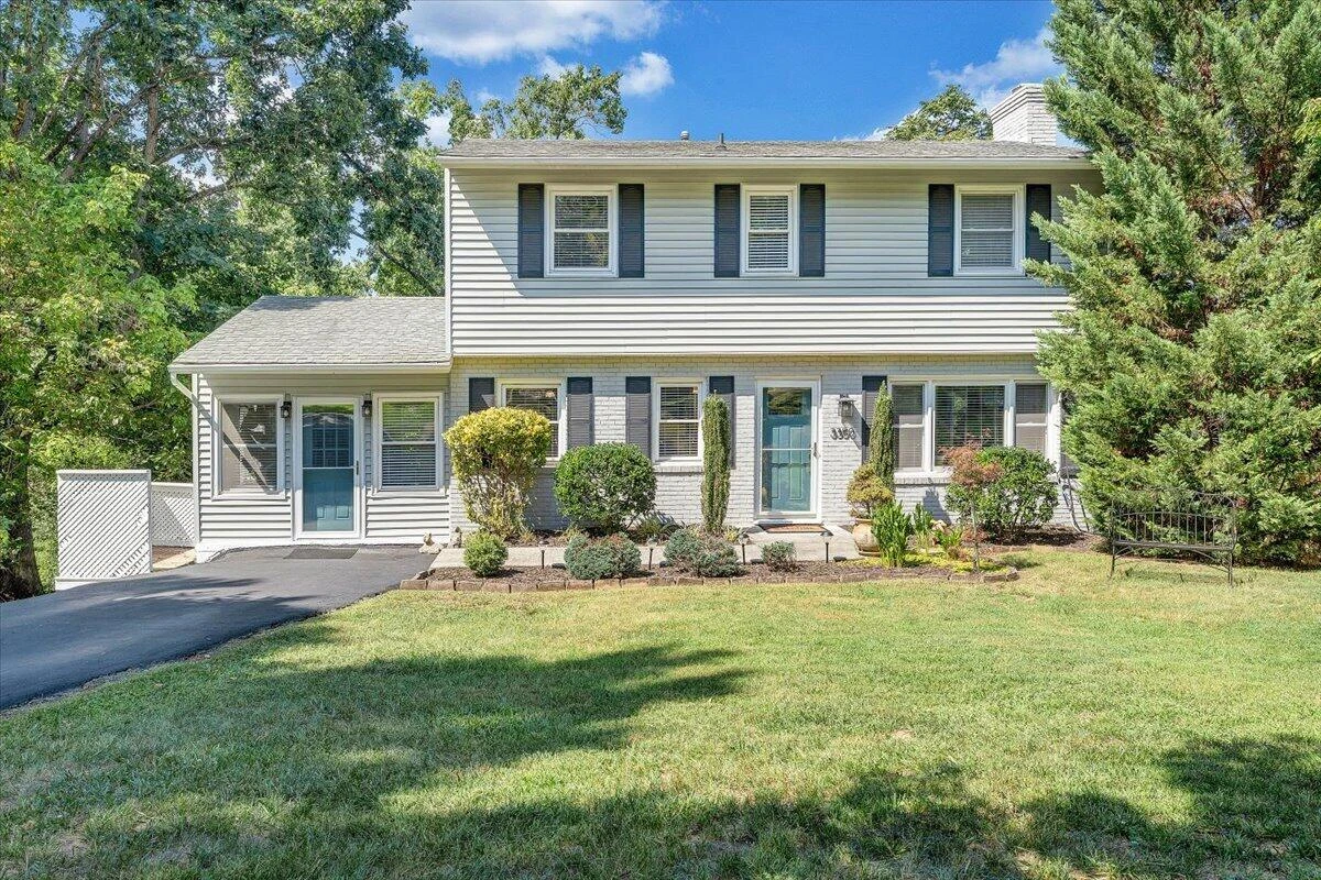 3350 Woodland DR SW