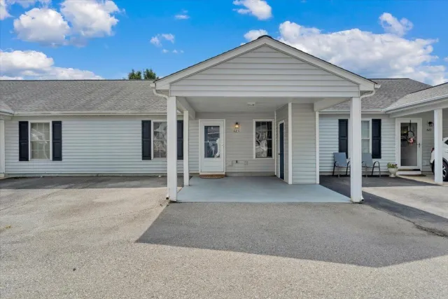 425 Tinkerview DR, Cloverdale, VA, 24077