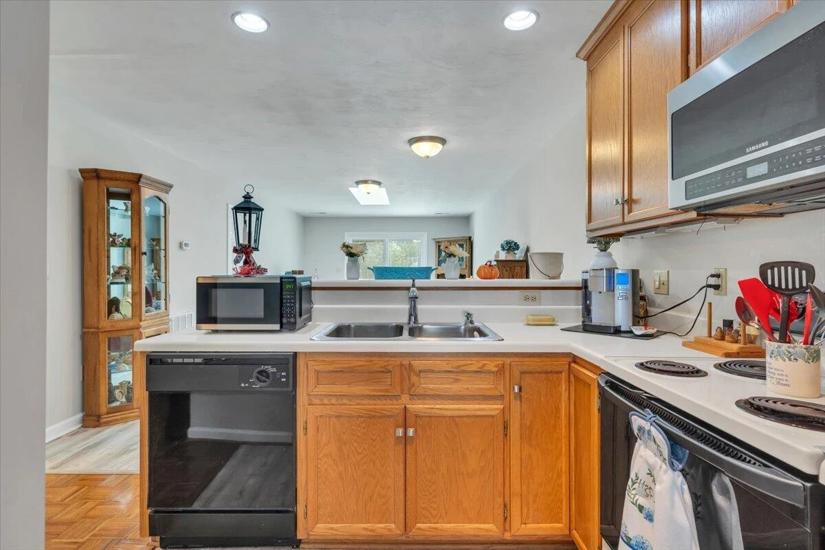 425 Tinkerview DR - Photo 6