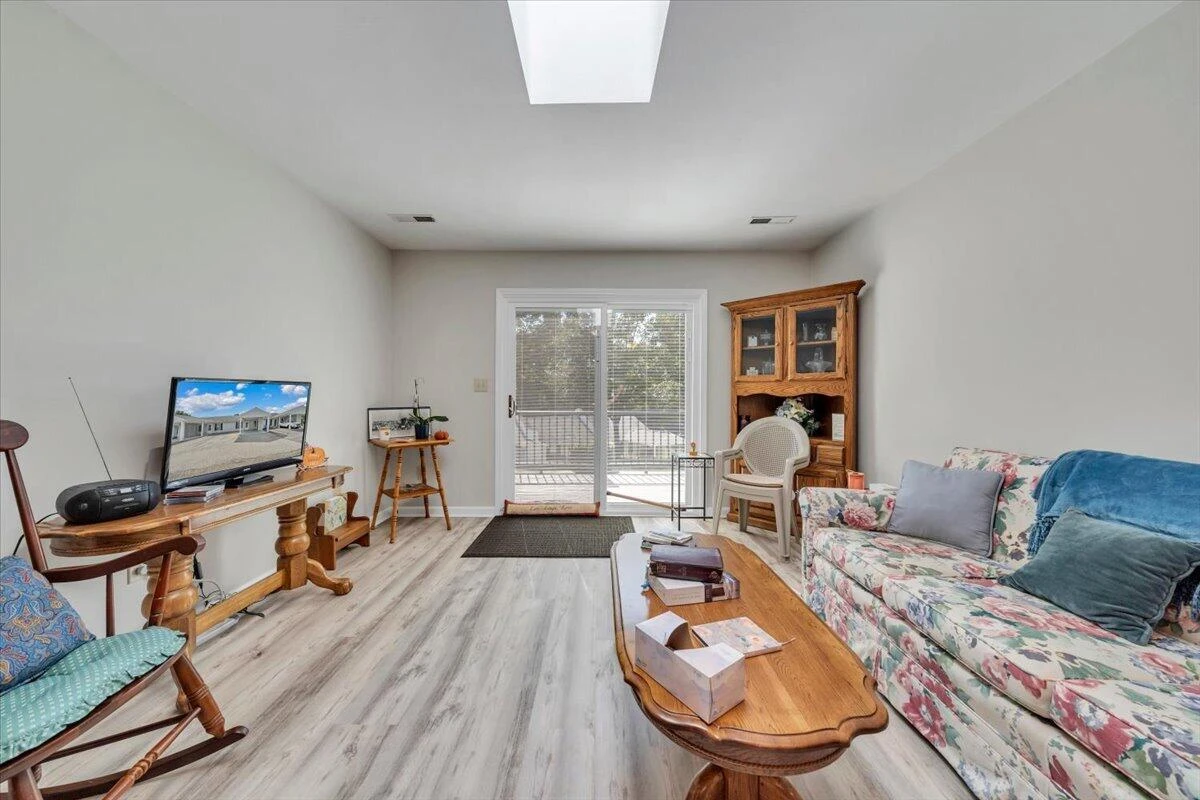 425 Tinkerview DR - Photo 16