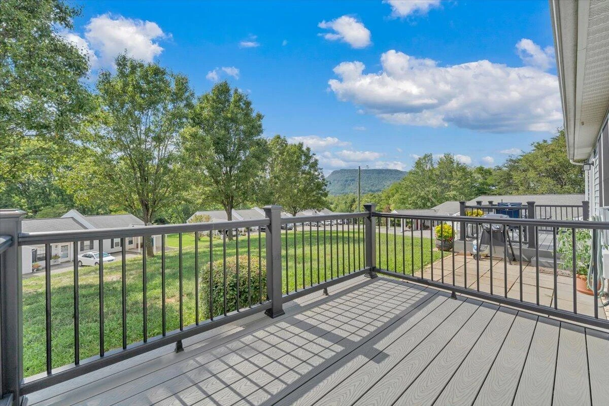 425 Tinkerview DR - Photo 27