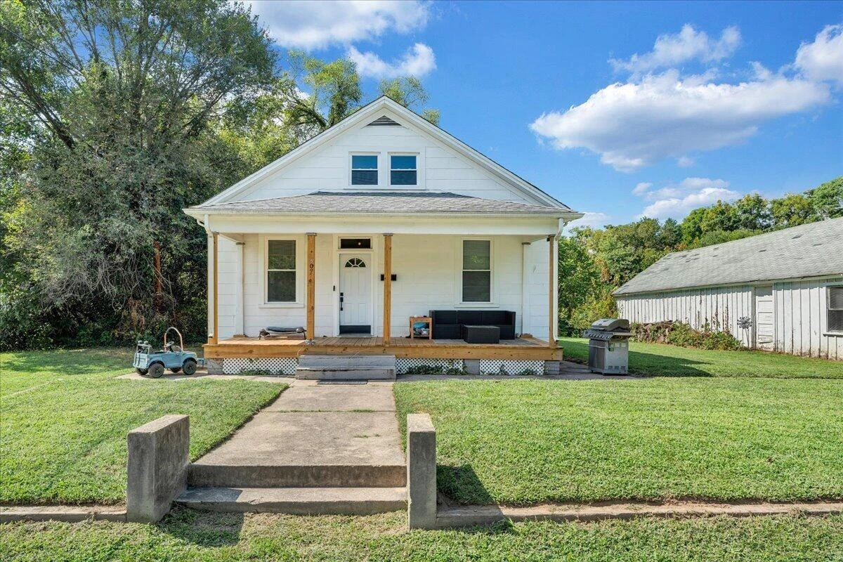 807 Piedmont ST SE - Photo 14