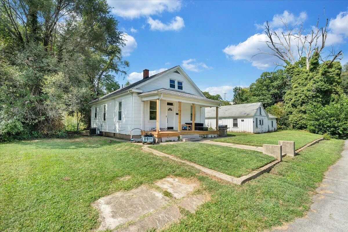 807 Piedmont ST SE - Photo 16