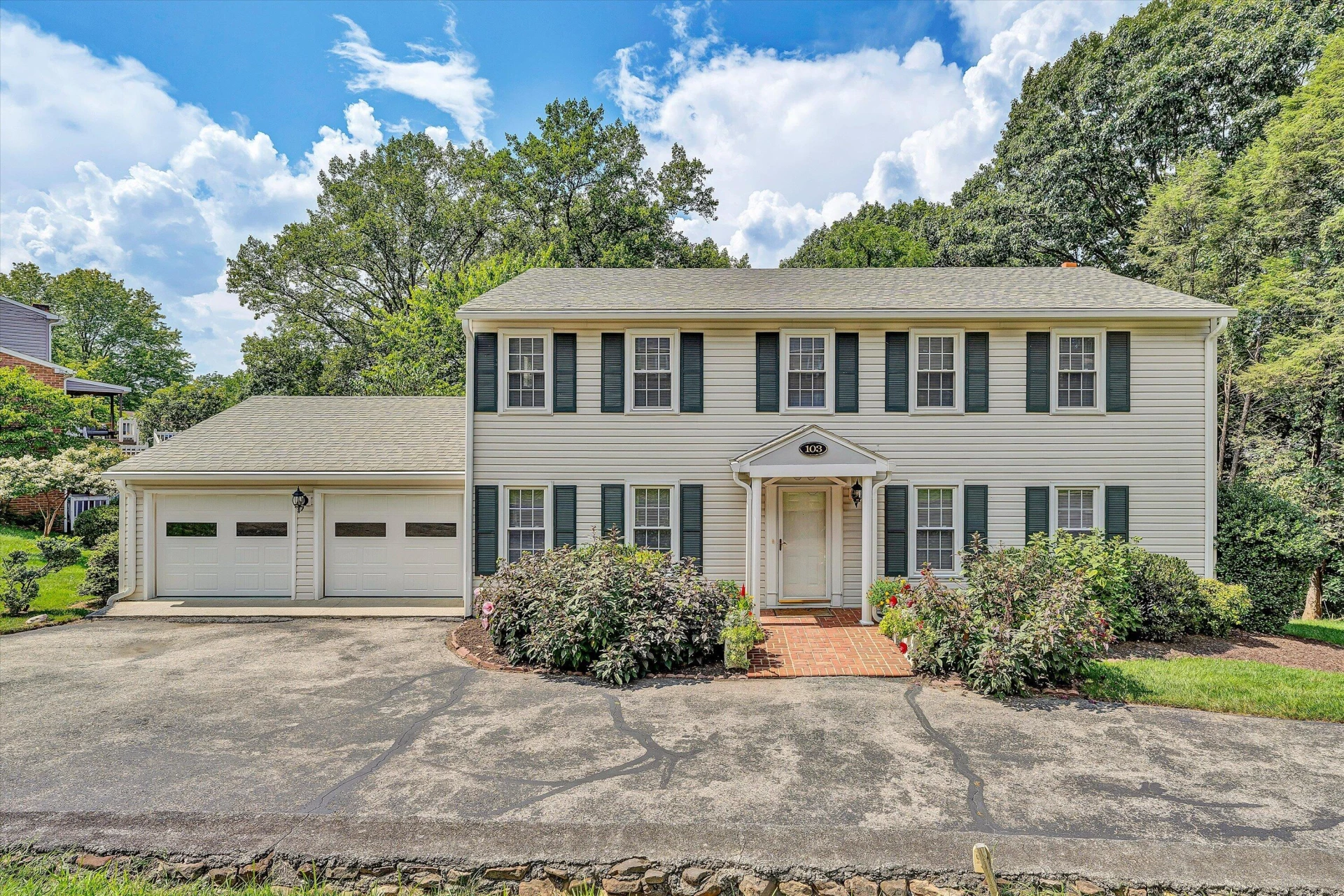 103 Eagle DR
