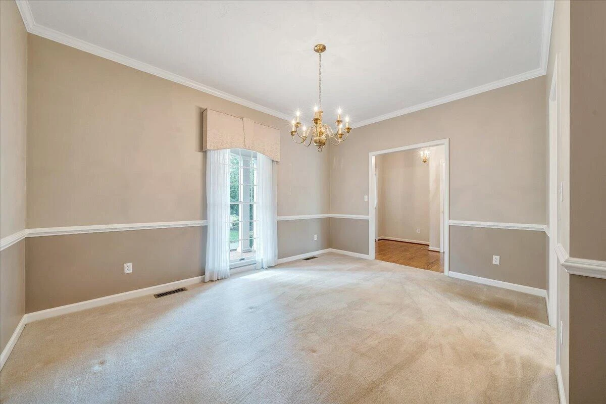 16 Pinehurst DR - Photo 8