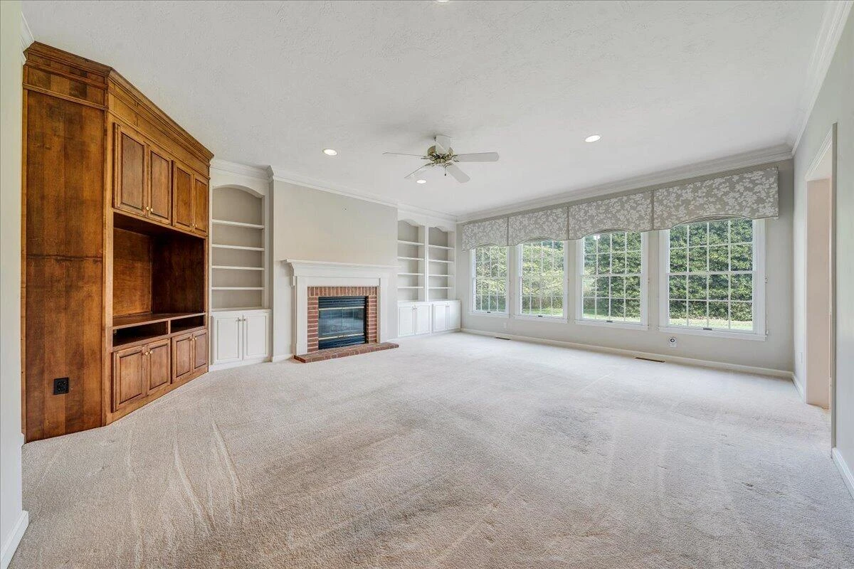 16 Pinehurst DR - Photo 9