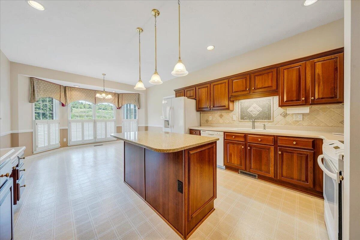 16 Pinehurst DR - Photo 19