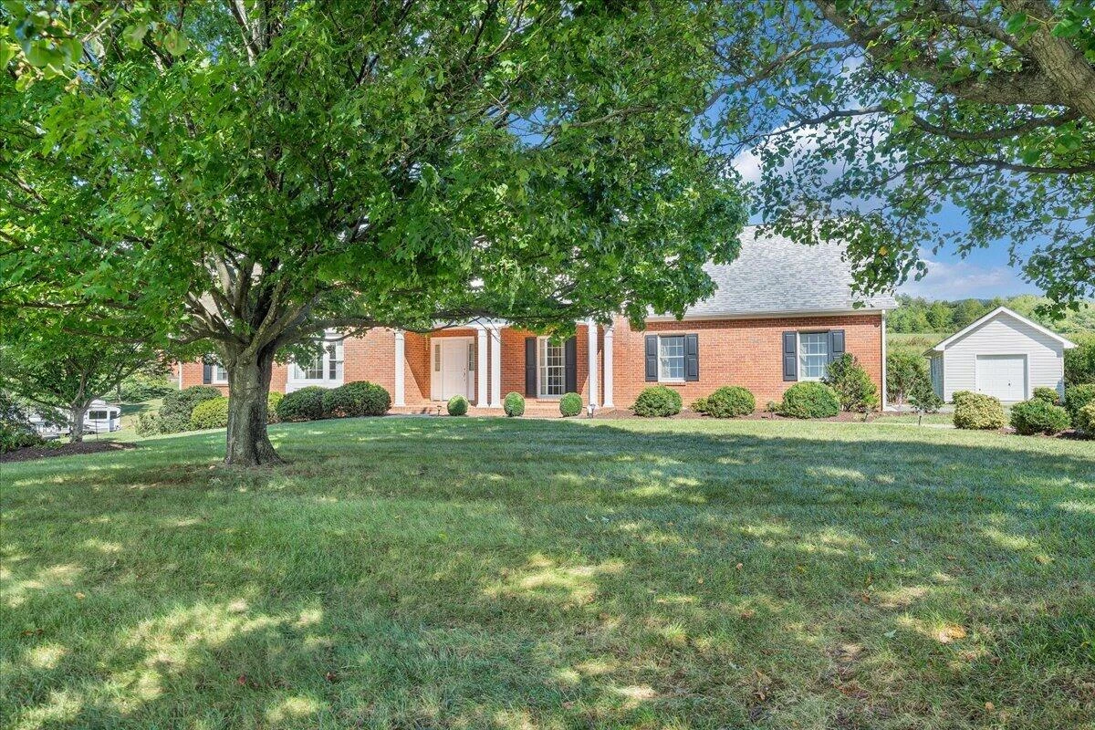 16 Pinehurst DR - Photo 54