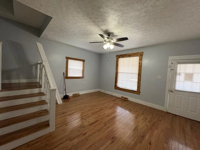 118 N Wills AVE - Photo 14
