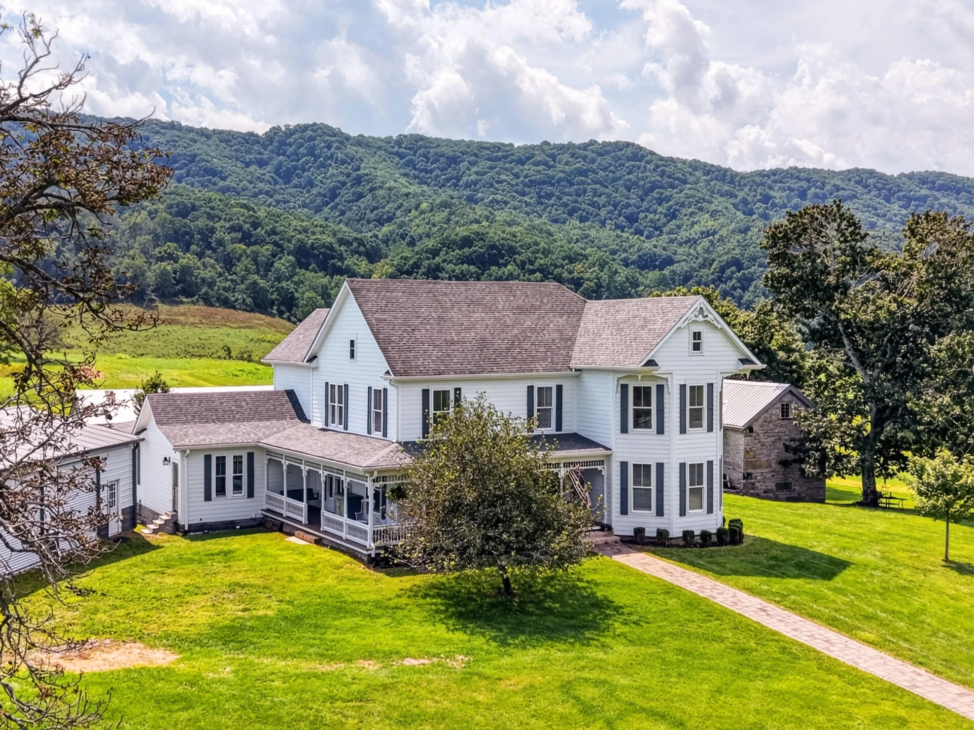 743 Crocketts Cove RD - Photo 8