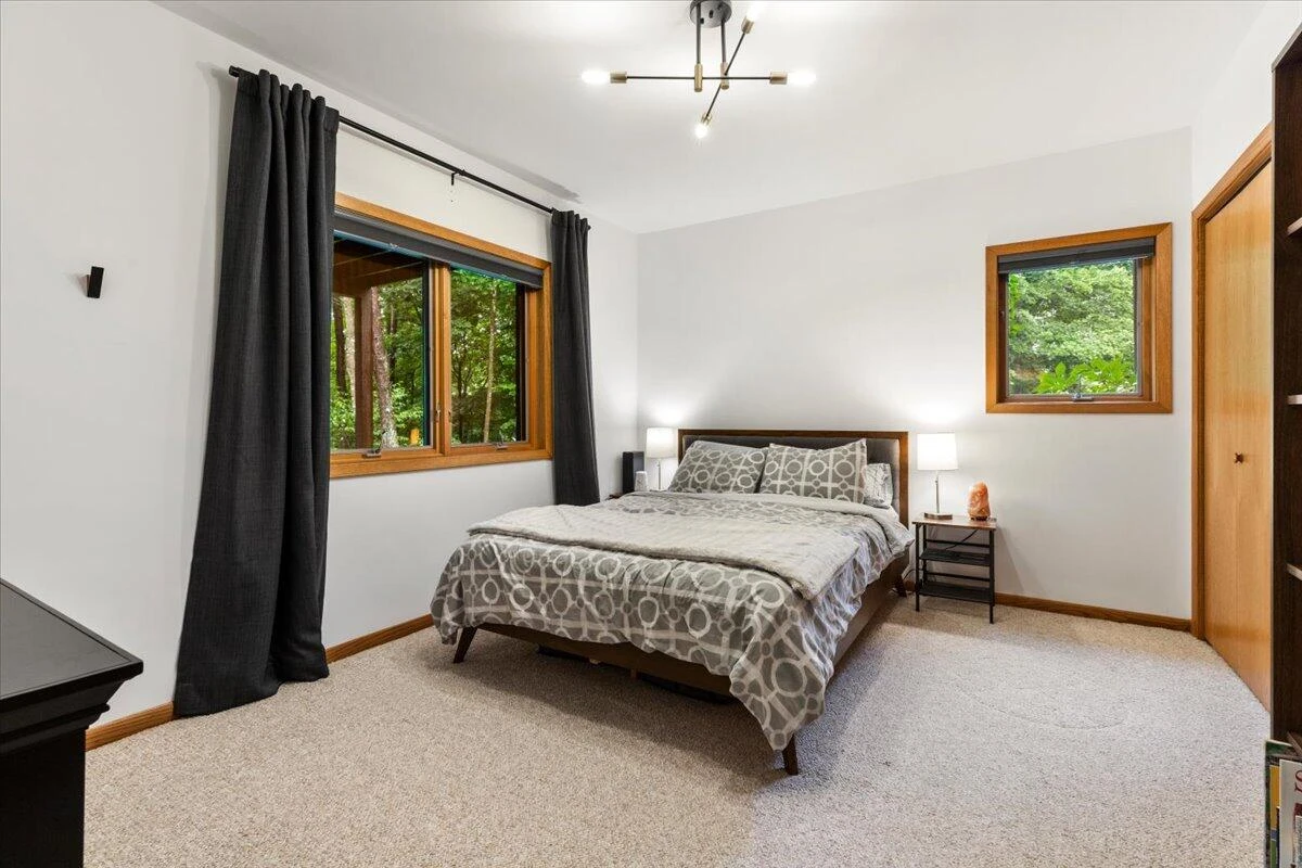 1102 Deerfield DR - Photo 50