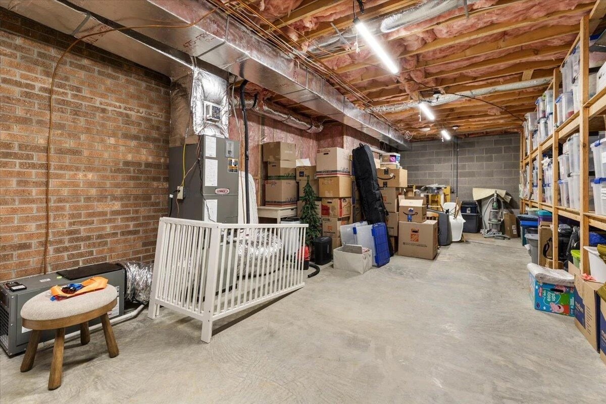 1102 Deerfield DR - Photo 53