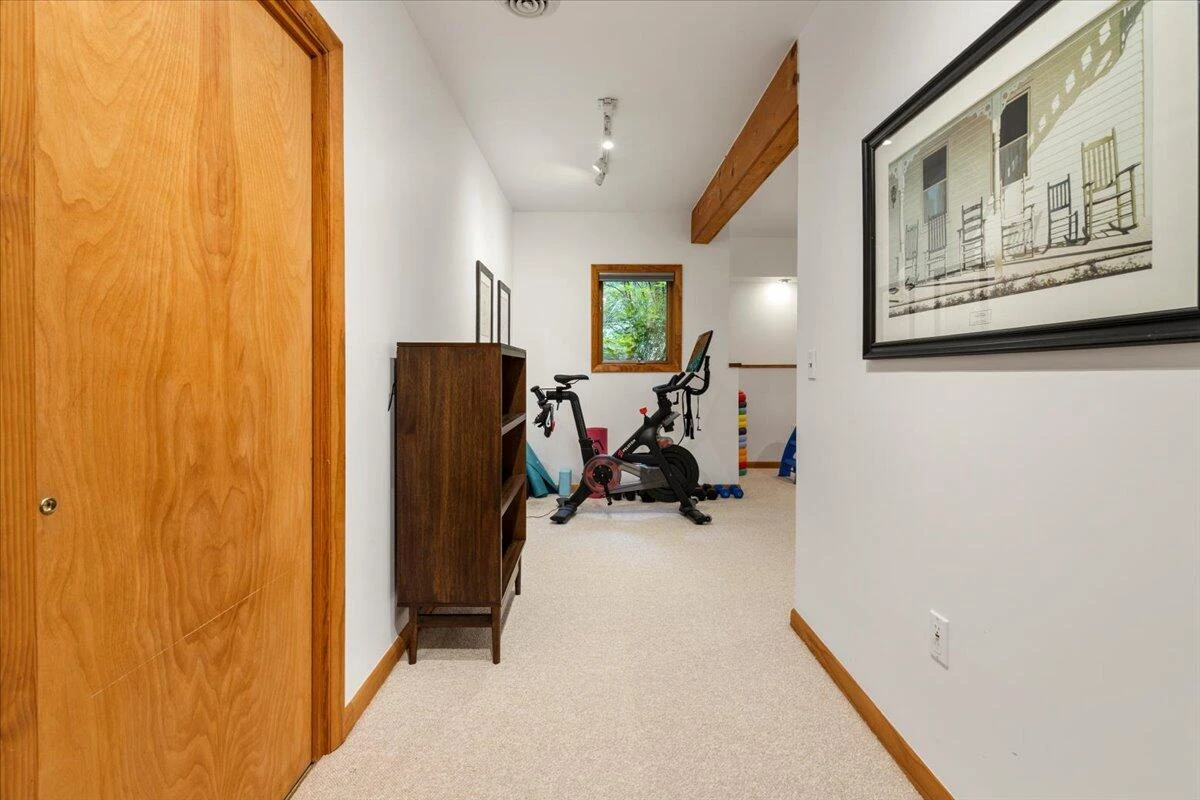 1102 Deerfield DR - Photo 57