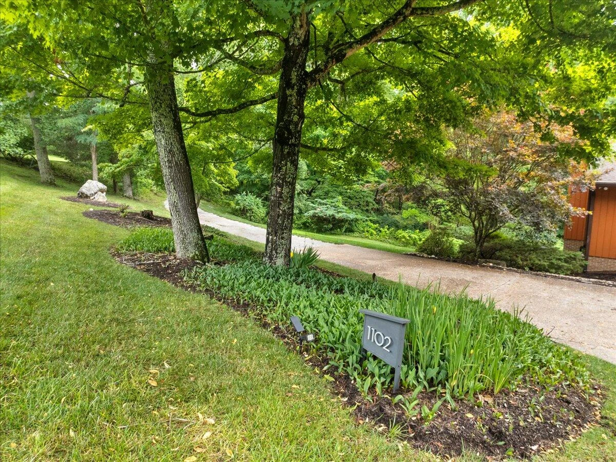1102 Deerfield DR - Photo 66