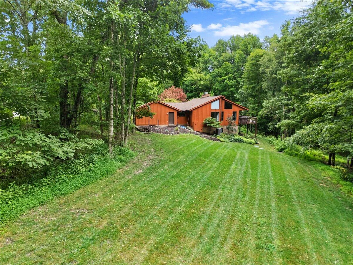 1102 Deerfield DR - Photo 70