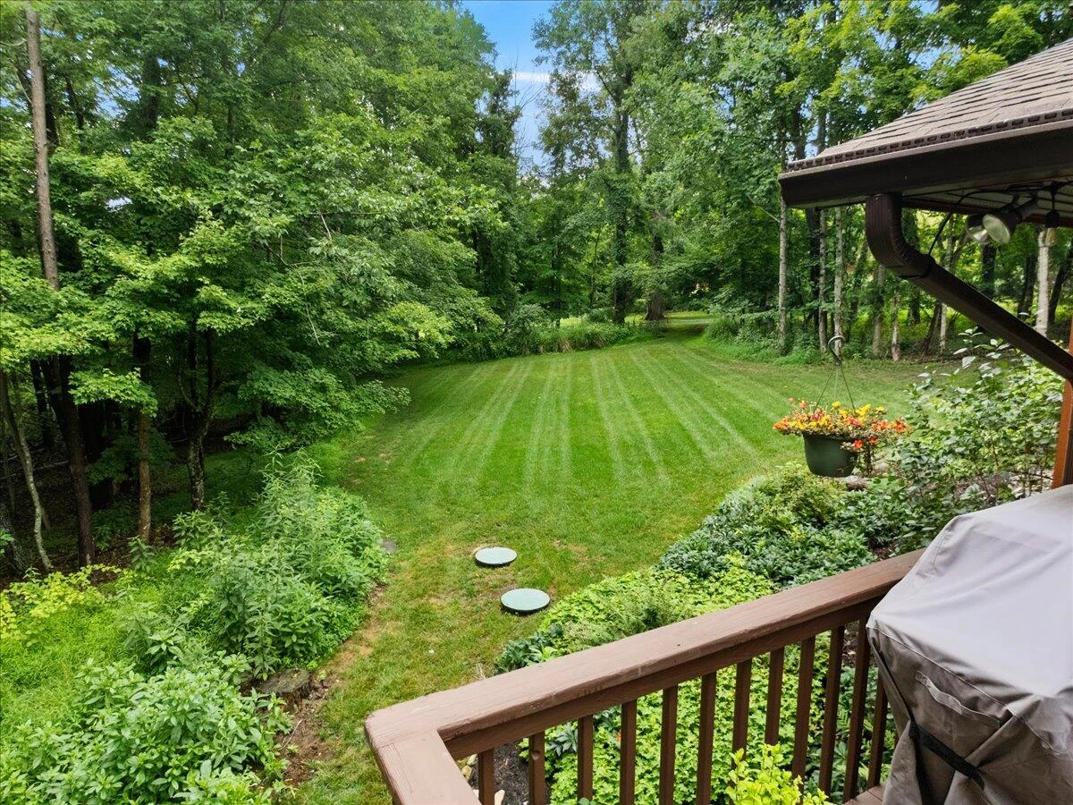 1102 Deerfield DR - Photo 76