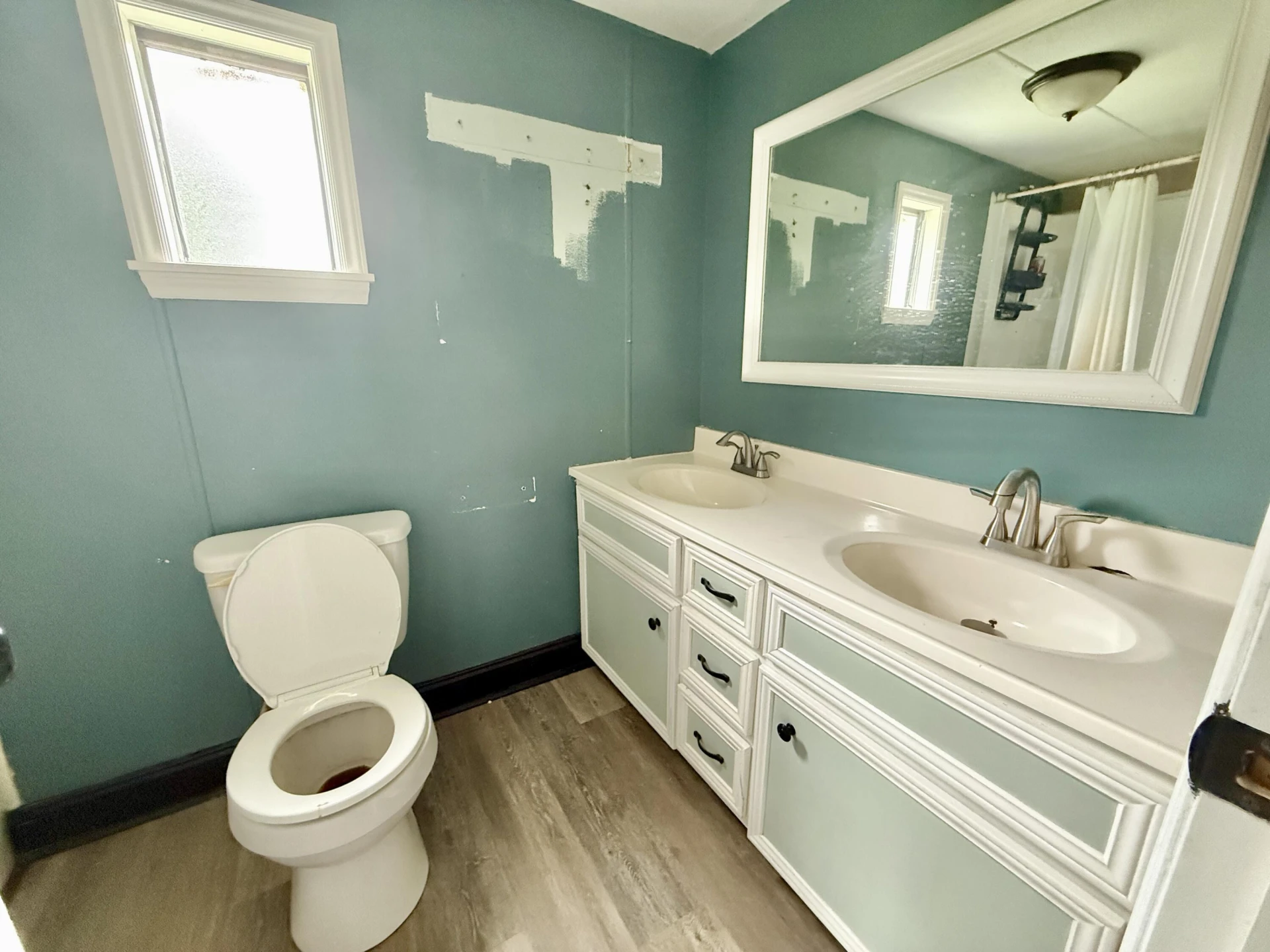319 Byrnes ST - Photo 6