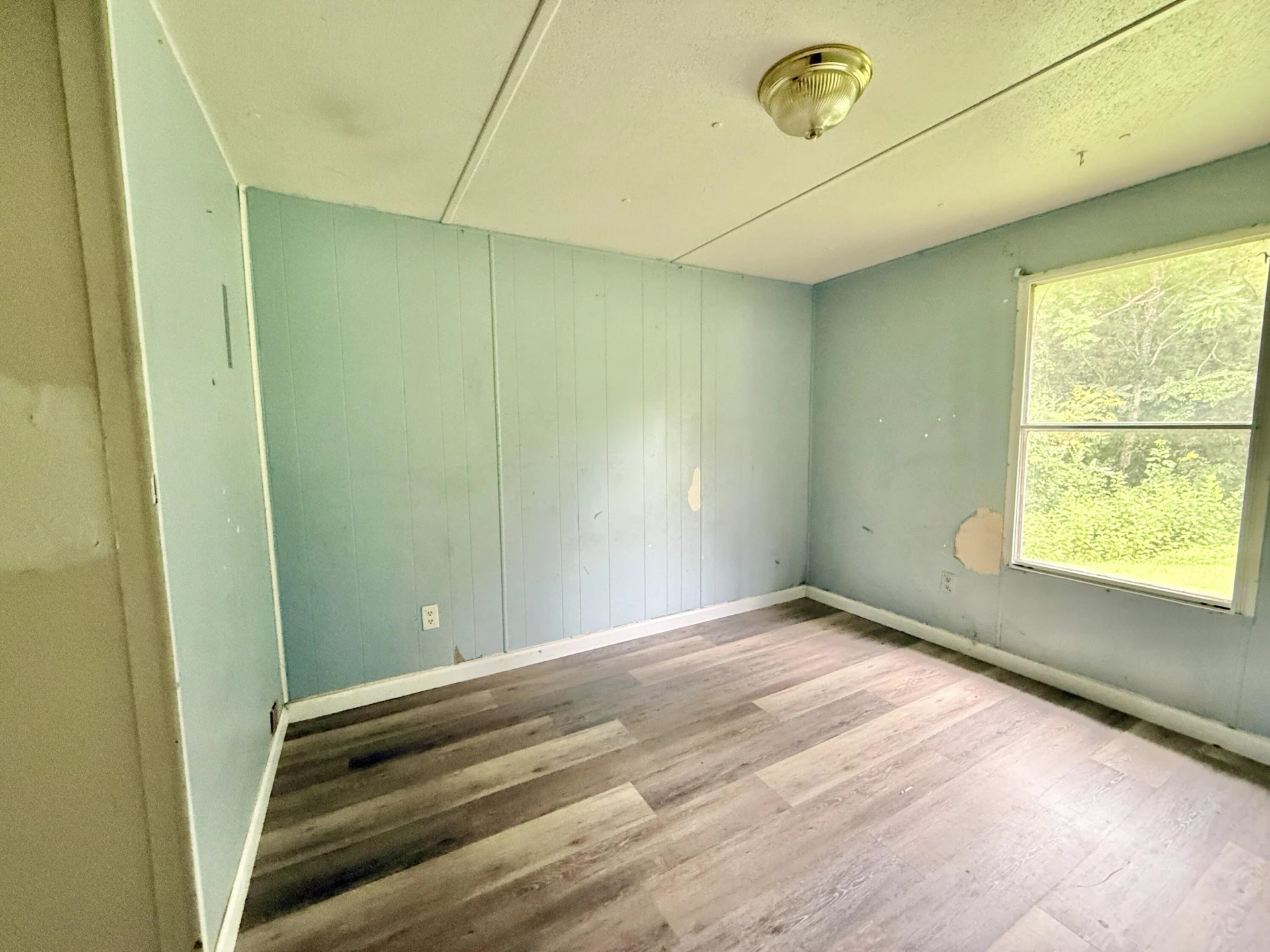 319 Byrnes ST - Photo 10