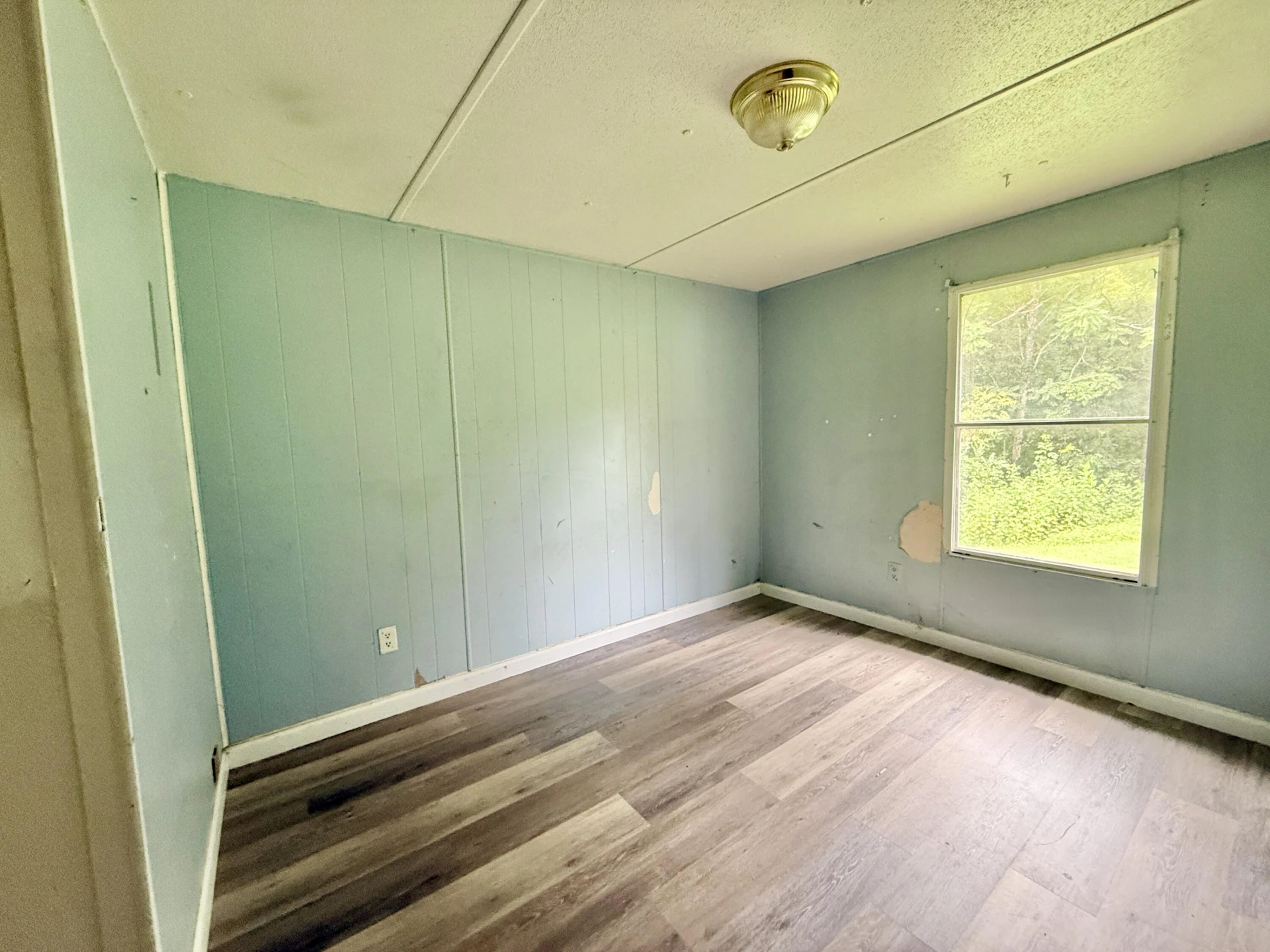319 Byrnes ST - Photo 11