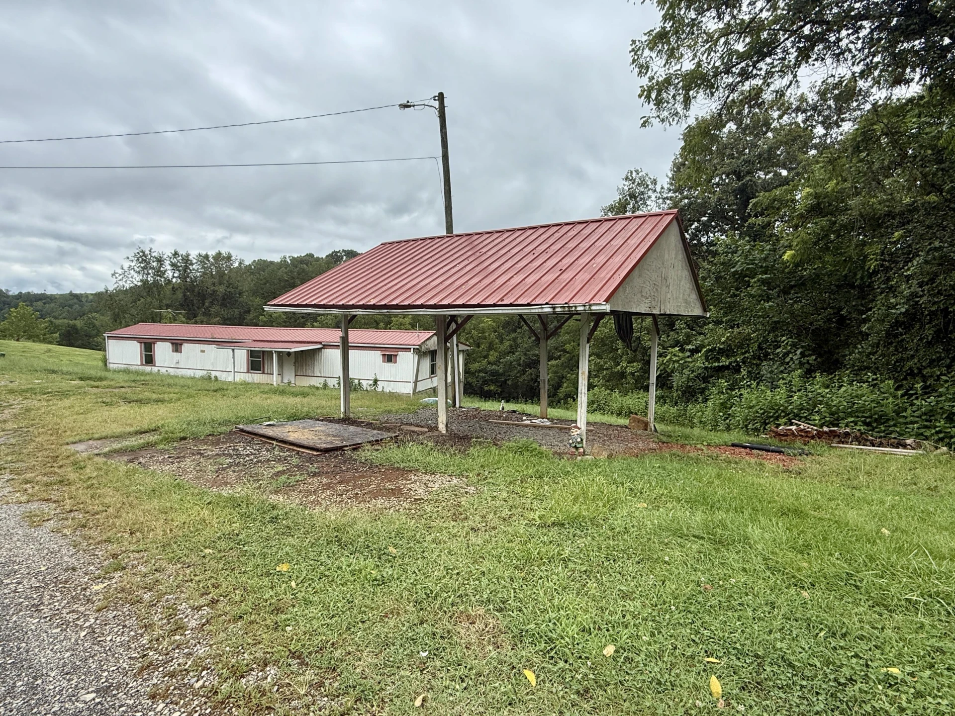 319 Byrnes ST - Photo 12