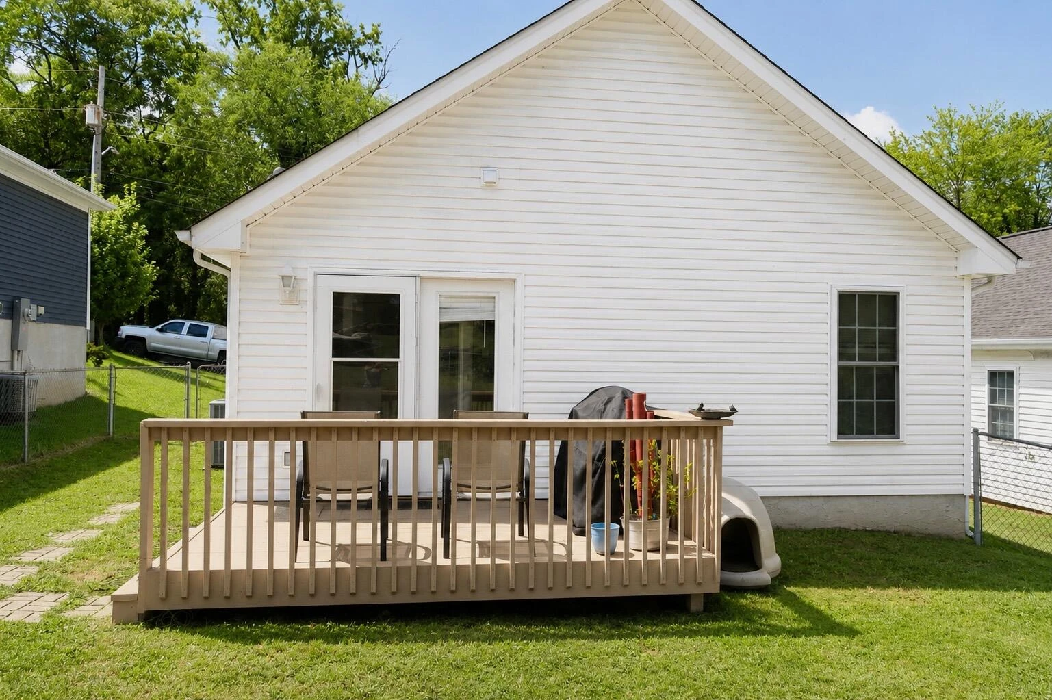 1717 19th ST NE - Photo 23
