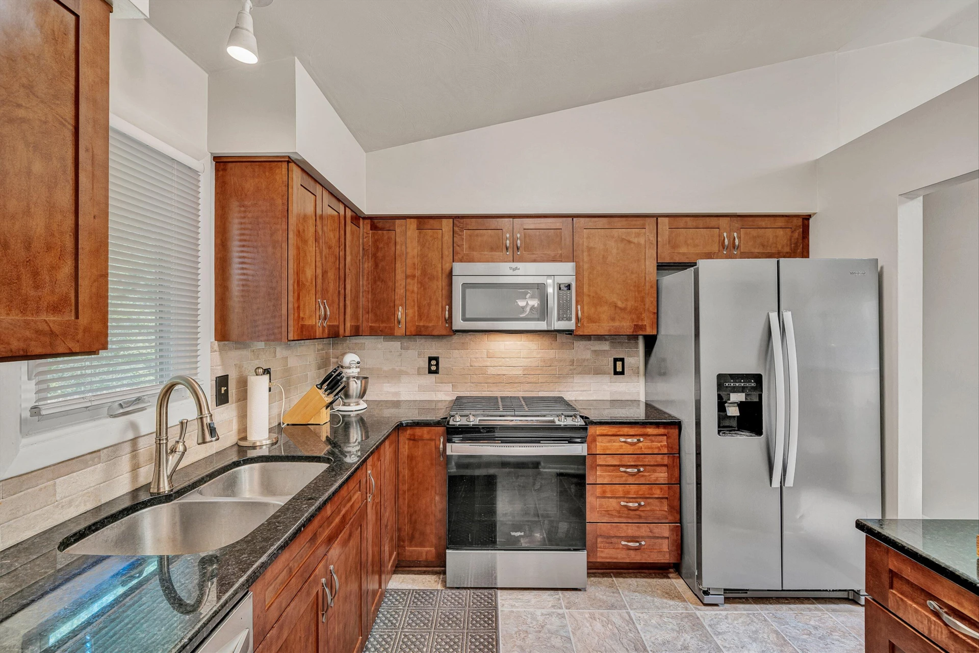 8034 Forest Edge DR - Photo 6