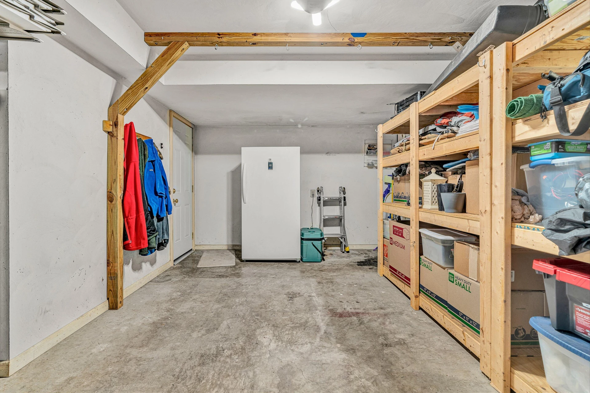 8034 Forest Edge DR - Photo 25