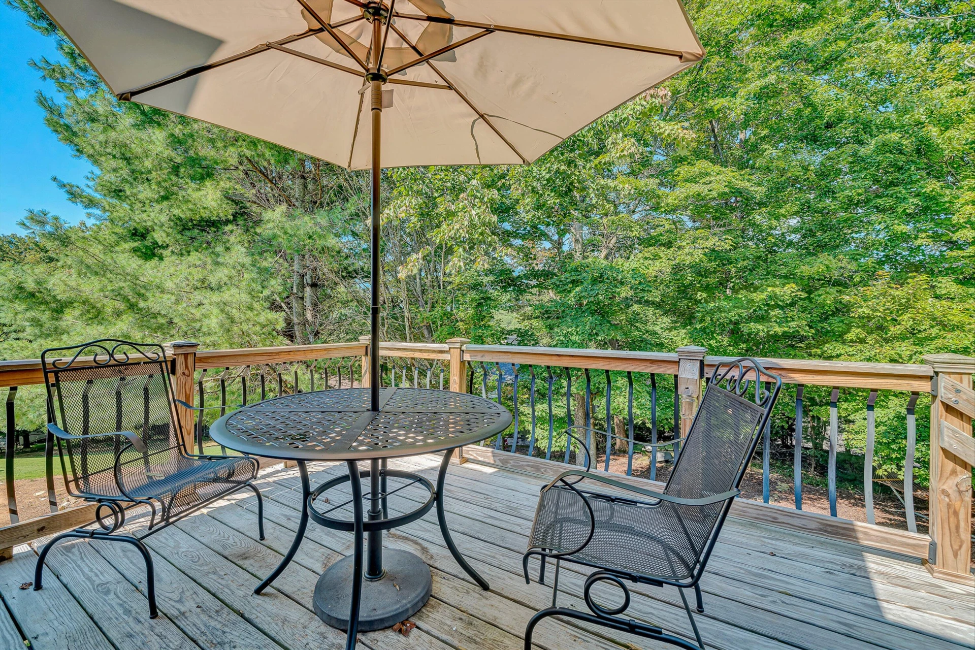 8034 Forest Edge DR - Photo 28