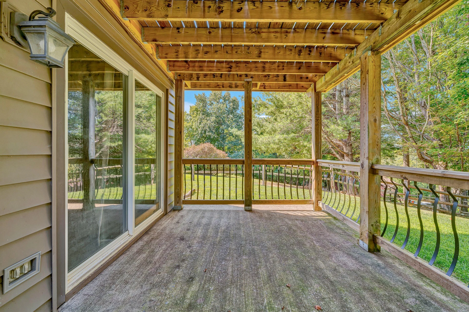 8034 Forest Edge DR - Photo 29