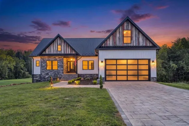 173 Bentgrass DR, Hardy, VA, 24101