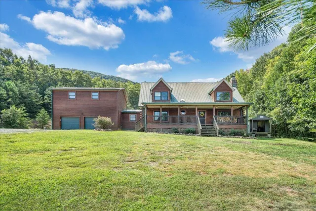 1010 Craig Woods RD, New Castle, VA, 24127