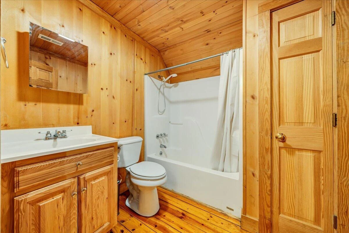 1010 Craig Woods RD - Photo 21