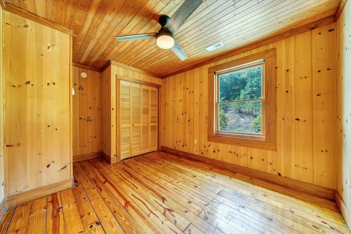 1010 Craig Woods RD - Photo 27