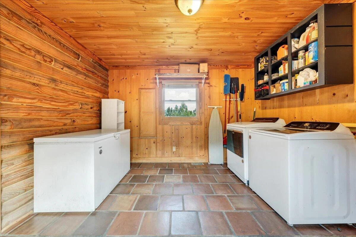 1010 Craig Woods RD - Photo 28