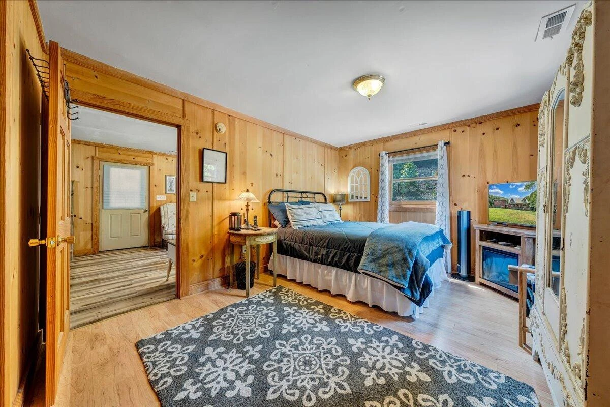 1010 Craig Woods RD - Photo 44
