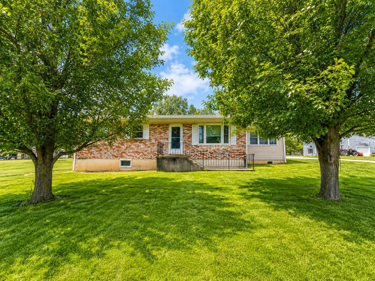 67 Clarkson LN - Photo 14