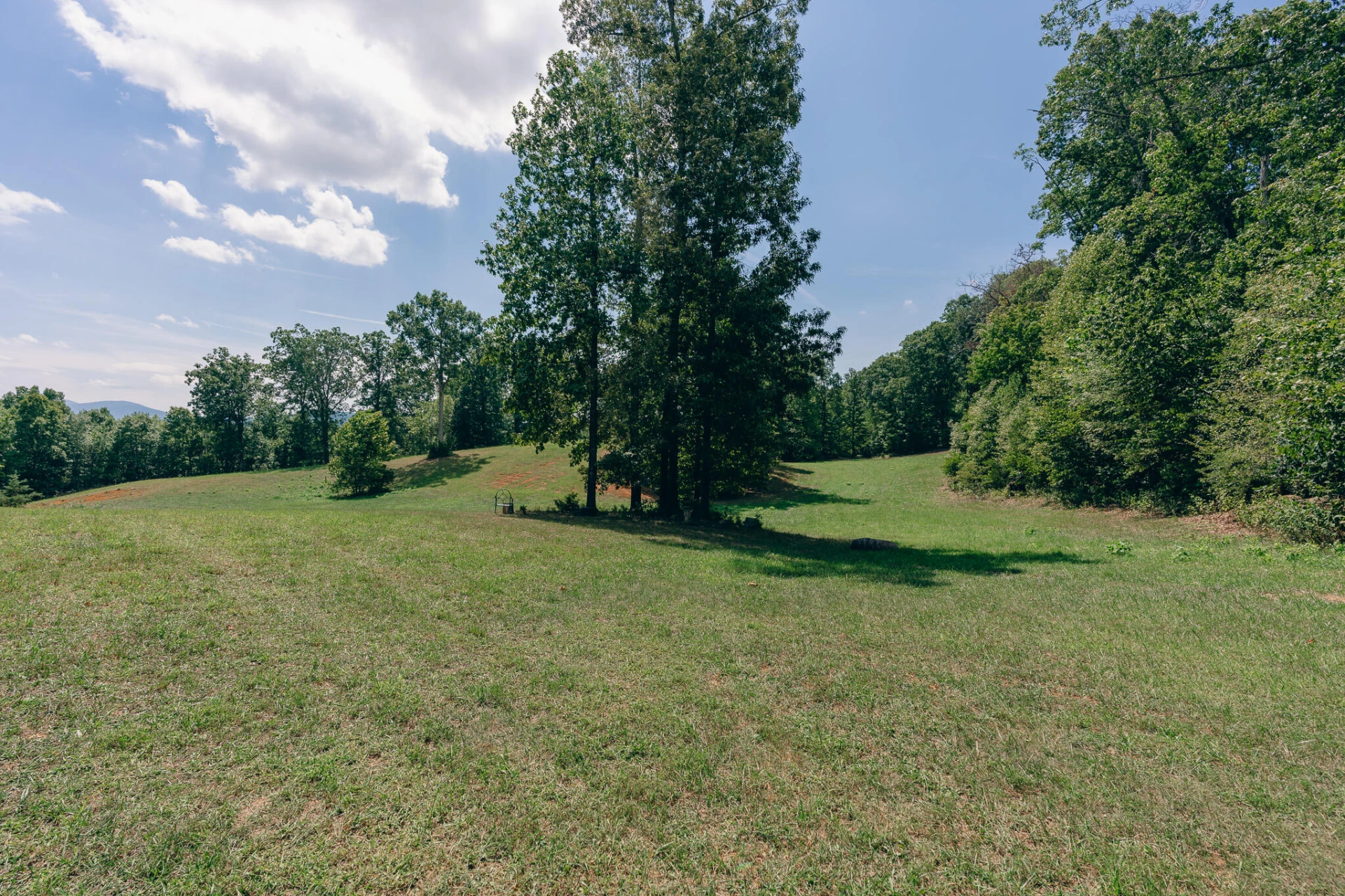 366 Beecher LN - Photo 3
