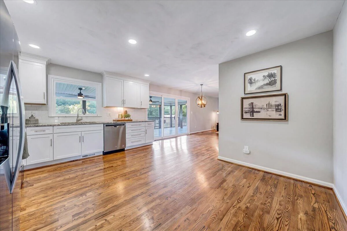 1503 Laymantown RD - Photo 14