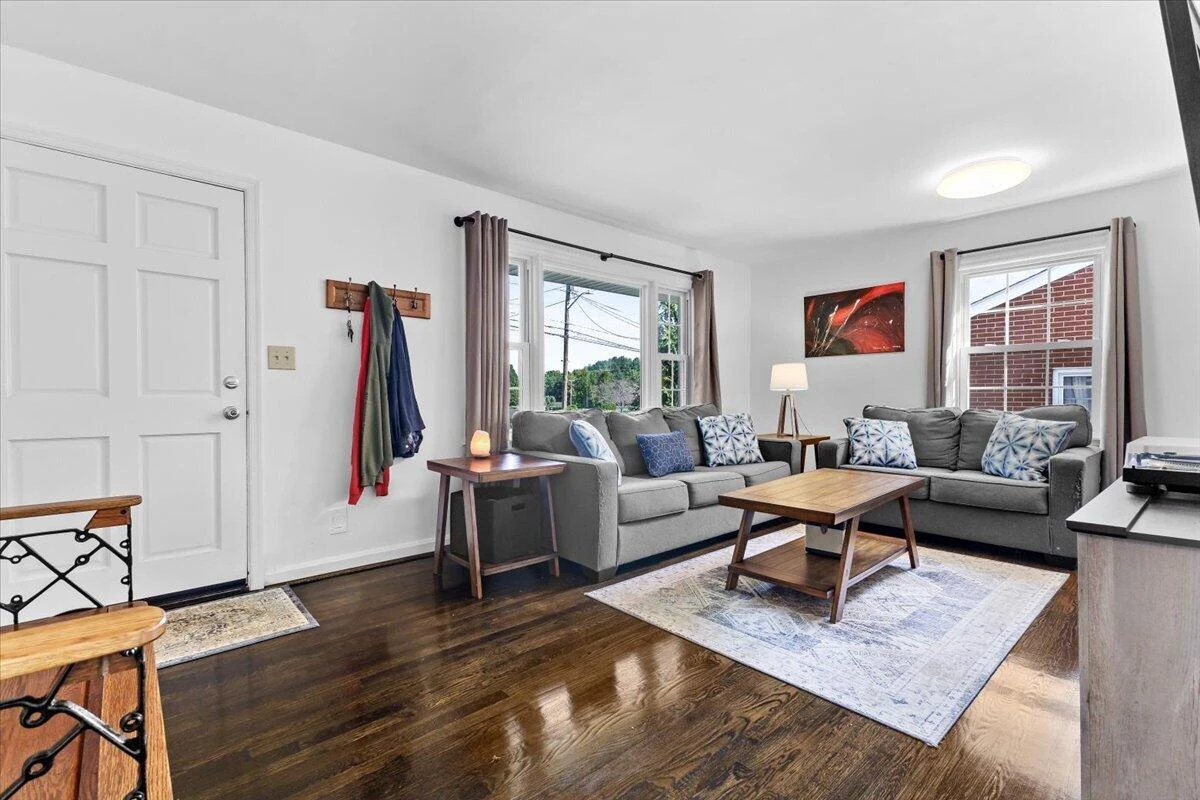 325 S Preston RD - Photo 6