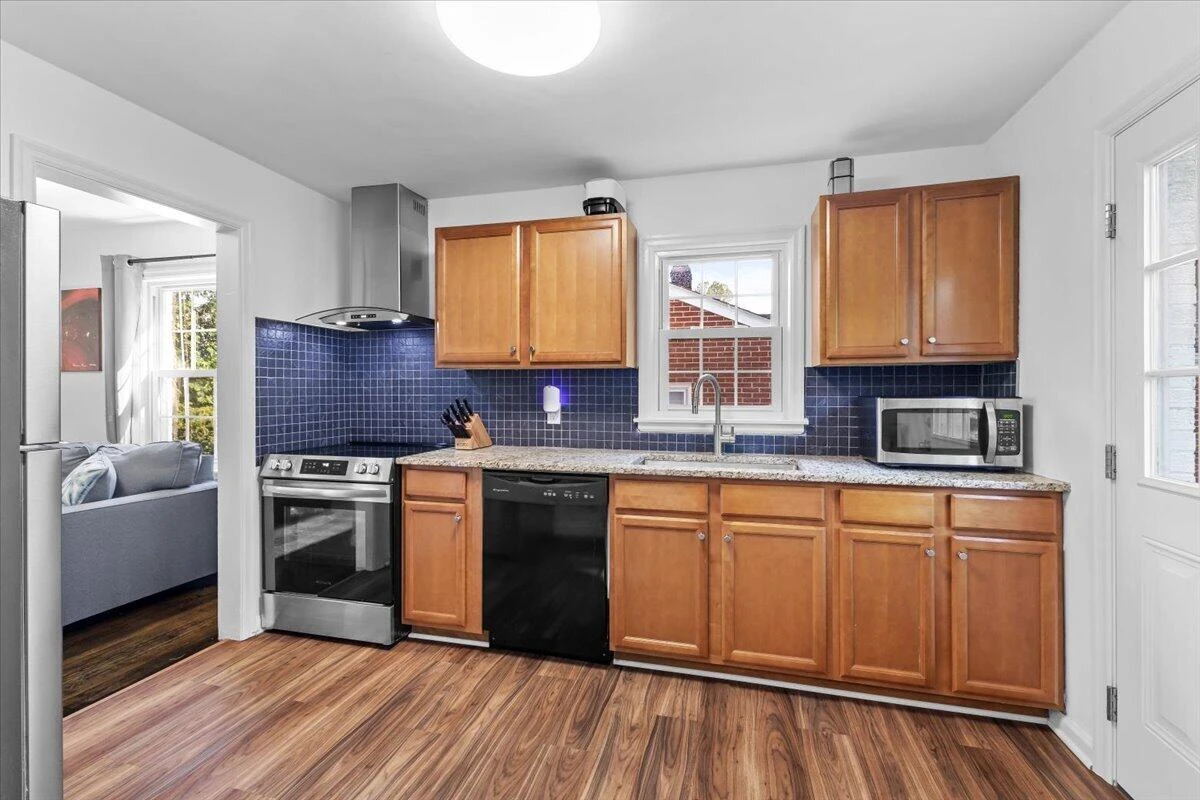 325 S Preston RD - Photo 10