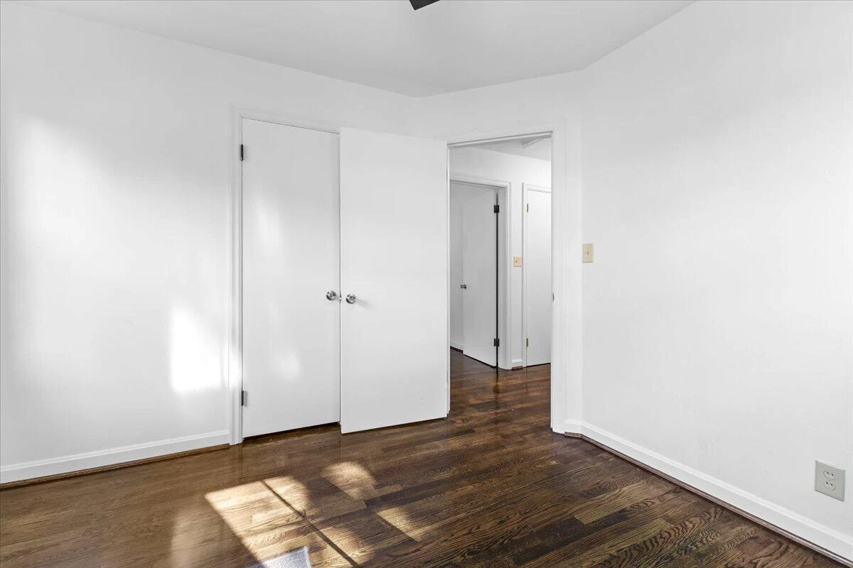 325 S Preston RD - Photo 17