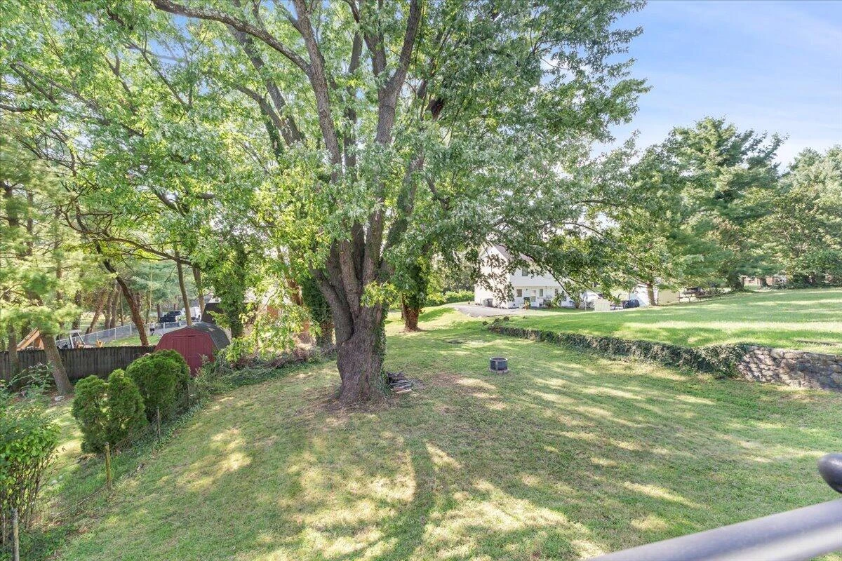 325 S Preston RD - Photo 22