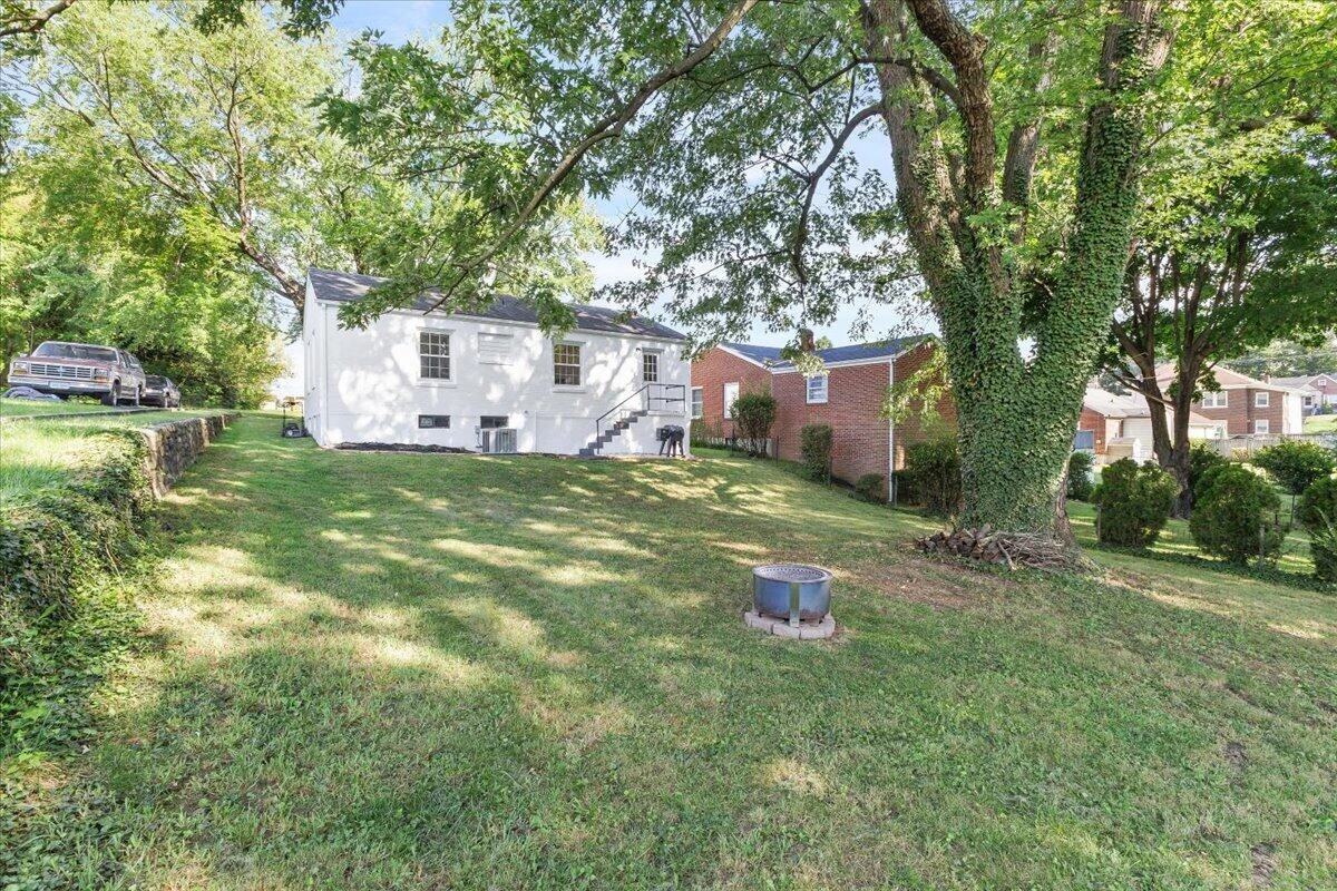 325 S Preston RD - Photo 24