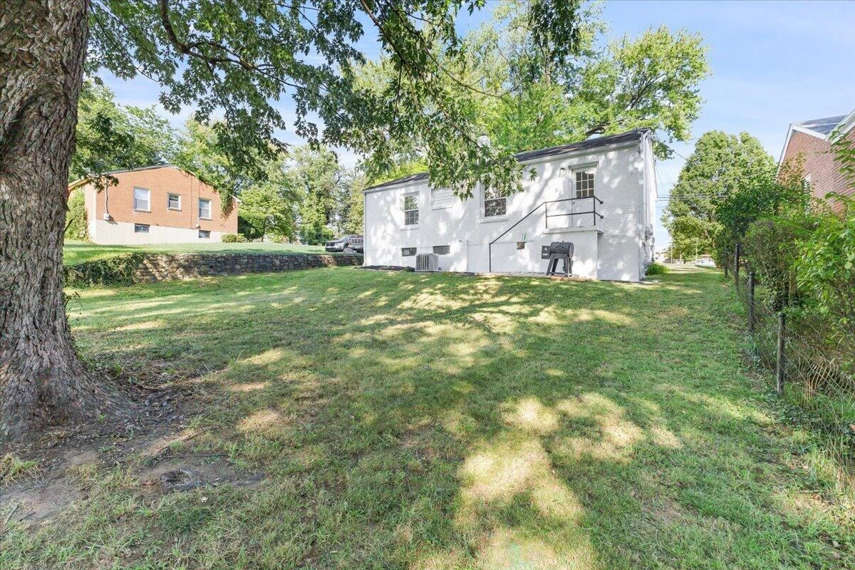 325 S Preston RD - Photo 26
