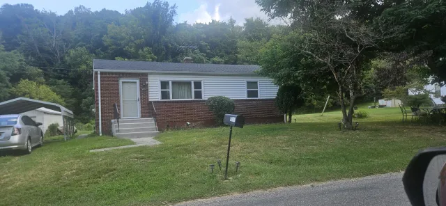 340 Brake RD, Elliston, VA, 24087