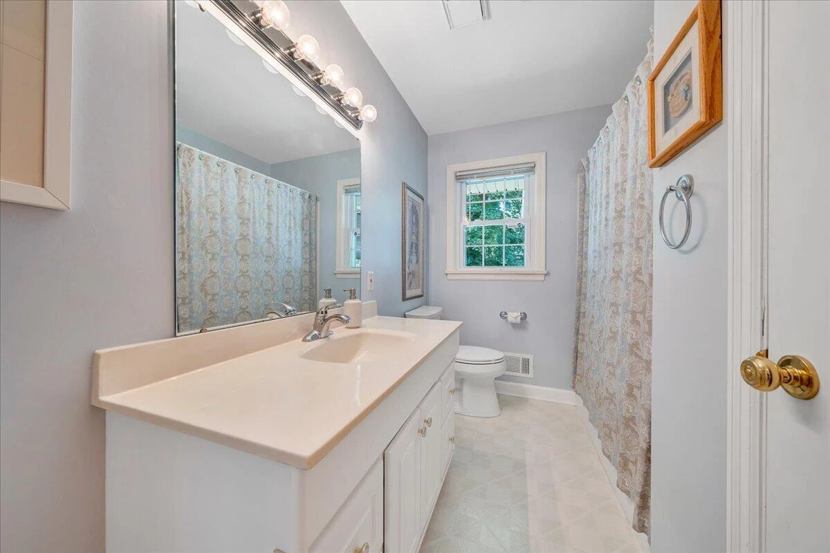 4501 Kirkwood DR - Photo 19